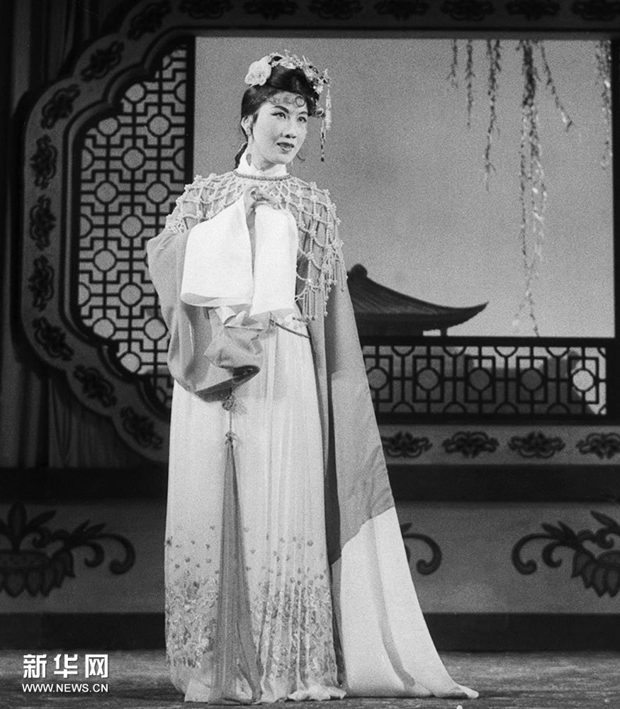 曼彻斯特双雄变狗熊 球员伤病害惨瓜帅穆帅“BJL平台”(图2) BJL平台官网